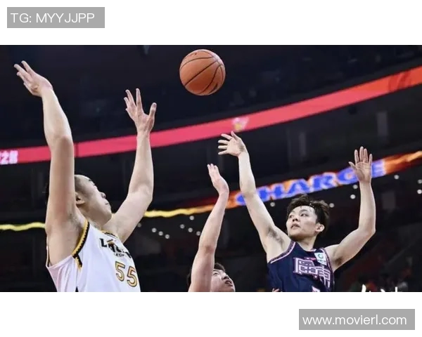 中国男篮热身赛精彩对决比分揭晓球员表现引发球迷热议